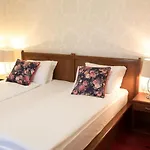 酒店 Sahat 塞拉耶佛