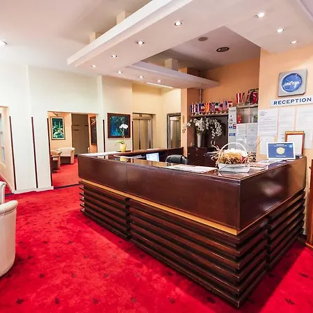 Sahat Hotel 4*
