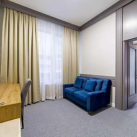 Sahat Hotel 4*